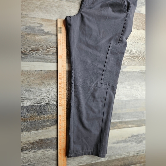 FIGS Men's Small Scrub Pants Grey - Picture 7 of 13